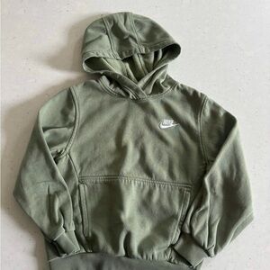 Nike boys light green Hoodie sweatshirt sweater size small 6 7 years